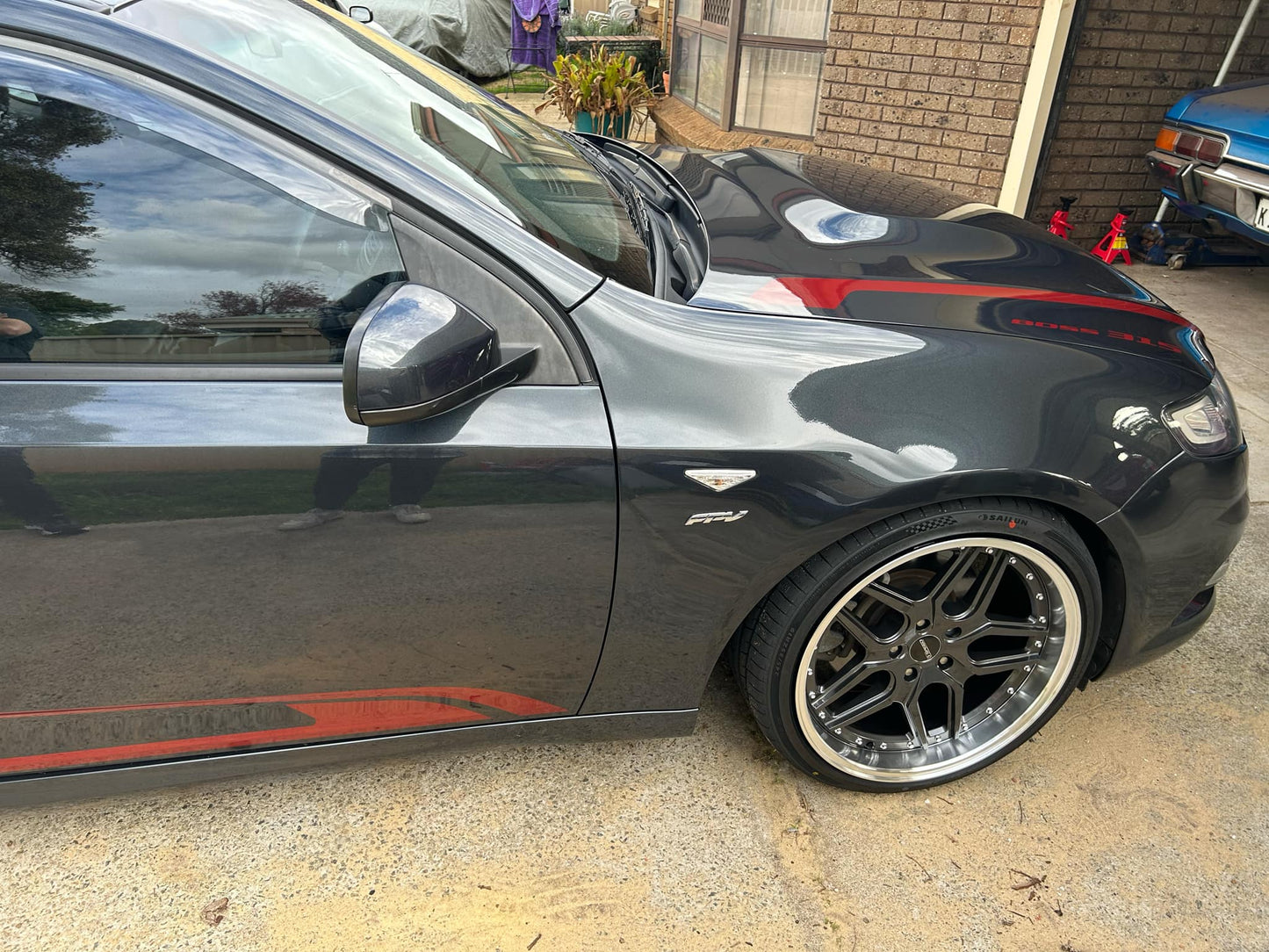 D-Speed DS-09 19X9.5 +22 & 19x10.5 +22 5x114.3 Wheel and tyre package