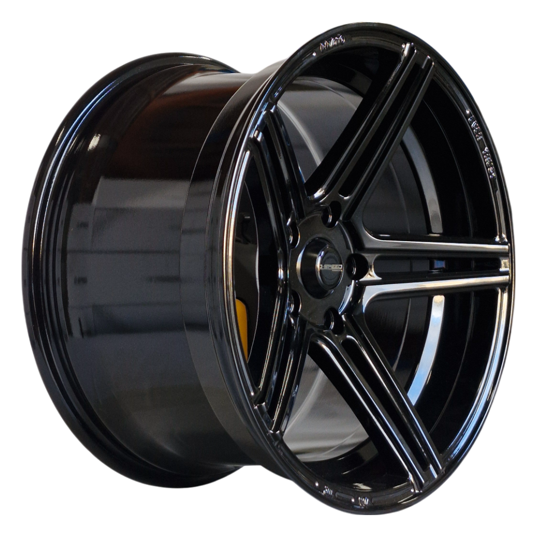 D-Speed DS-03 18x10  5x114.3