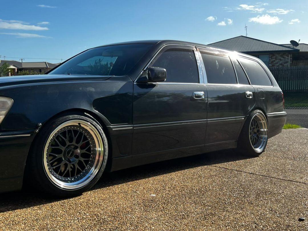 D-Speed DS-06 18X9.5 +22 & 18x10.5 +22 5x114.3 Staggered Wheel and Tyre packages