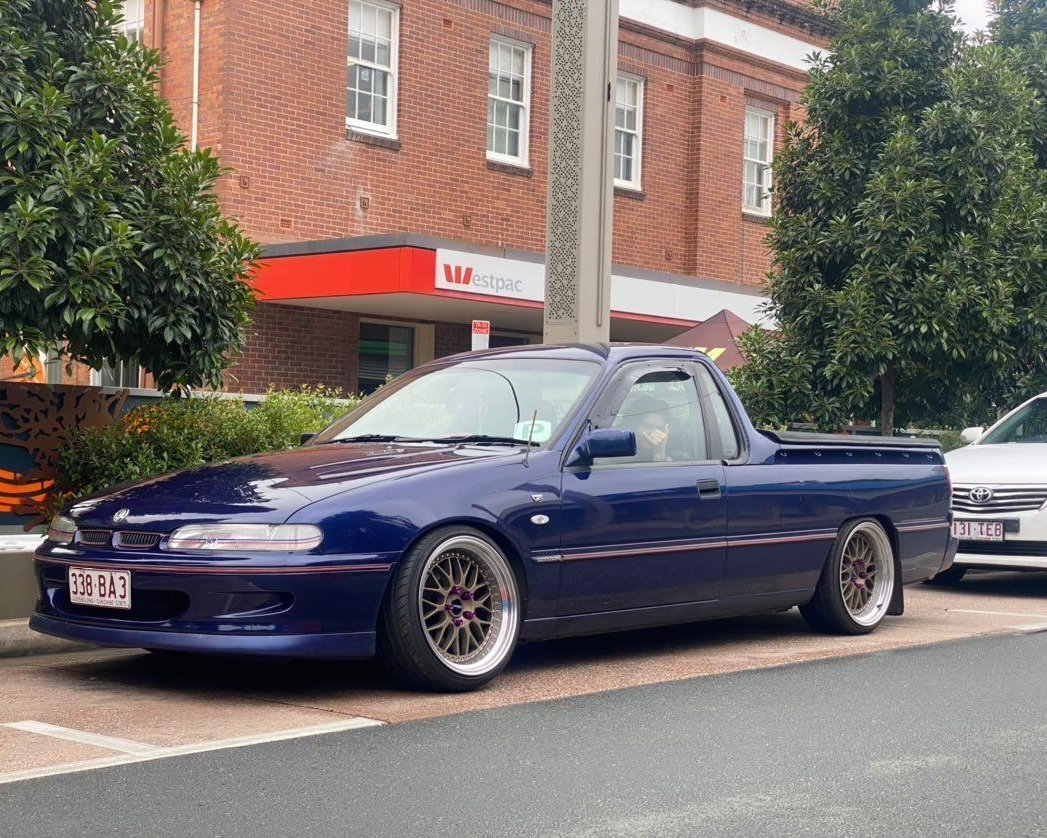 D-Speed DS-06 18X9.5 5x120 Wheel and tyre package