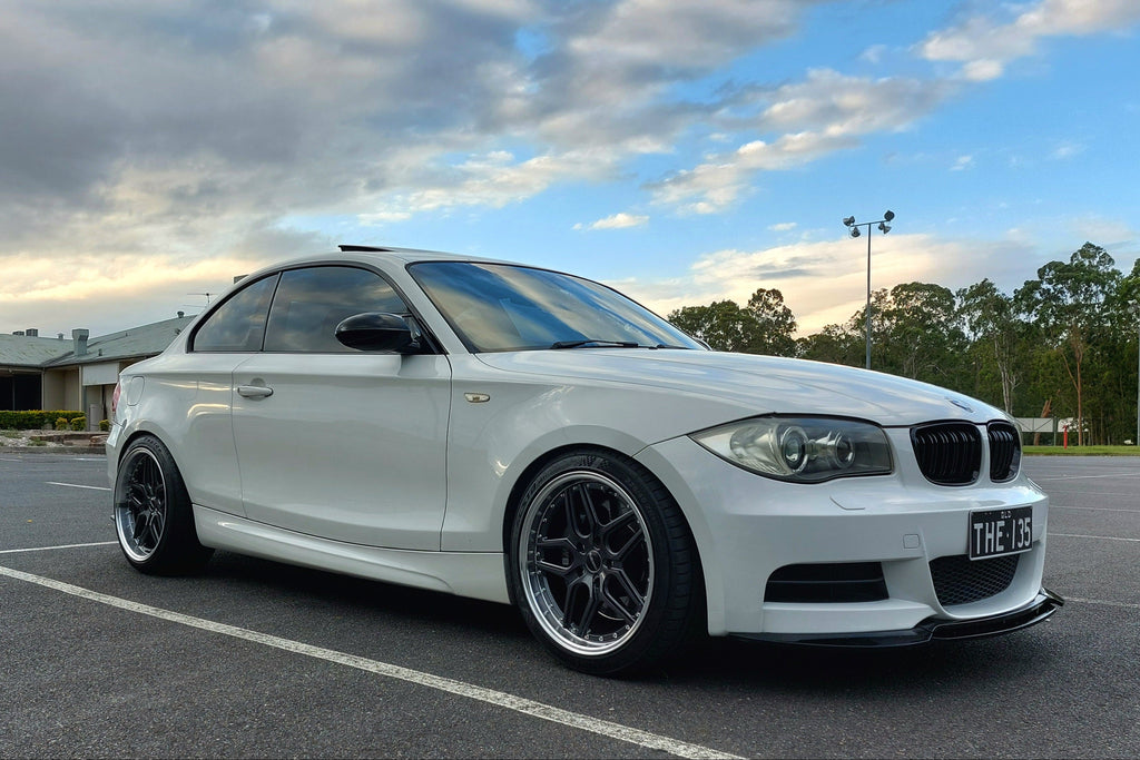 White BMW car parked in a parking lot wit D-Speed DSpeed DS-09 DS09 wheels 18inch 8.5 9.5 5x120