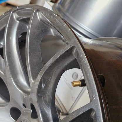 DS-05 18x9.5 +22 5x114.3 Gunmetal (CLEARANCE ITEM)
