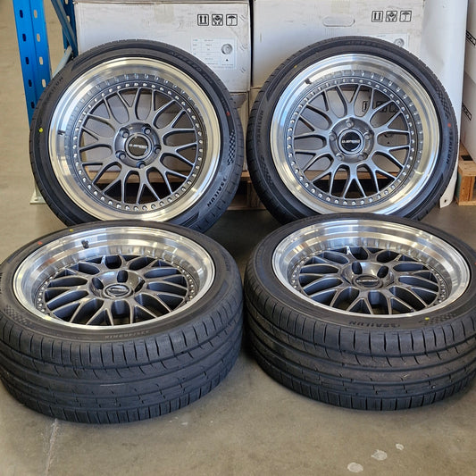 DS-06 18x8.5 +25 & 18x10.5 +22 Tyre package 5x114.3 Gunmetal (CLEARANCE ITEM)