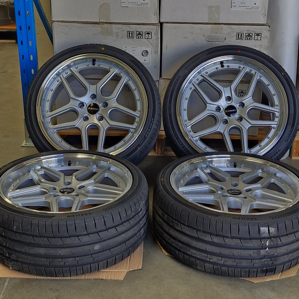 DS-09 19x8.5 +30 Tyre package 5x120 Silver (CLEARANCE ITEM)