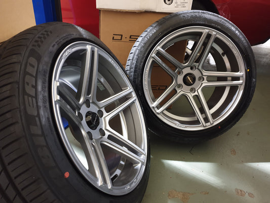 D-Speed DS-03 18X9 & 18X10 Staggered 5x114.3 Wheel and Tyre package