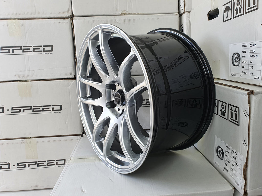 D-Speed DS-02 18x10.5 +22 5x114.3