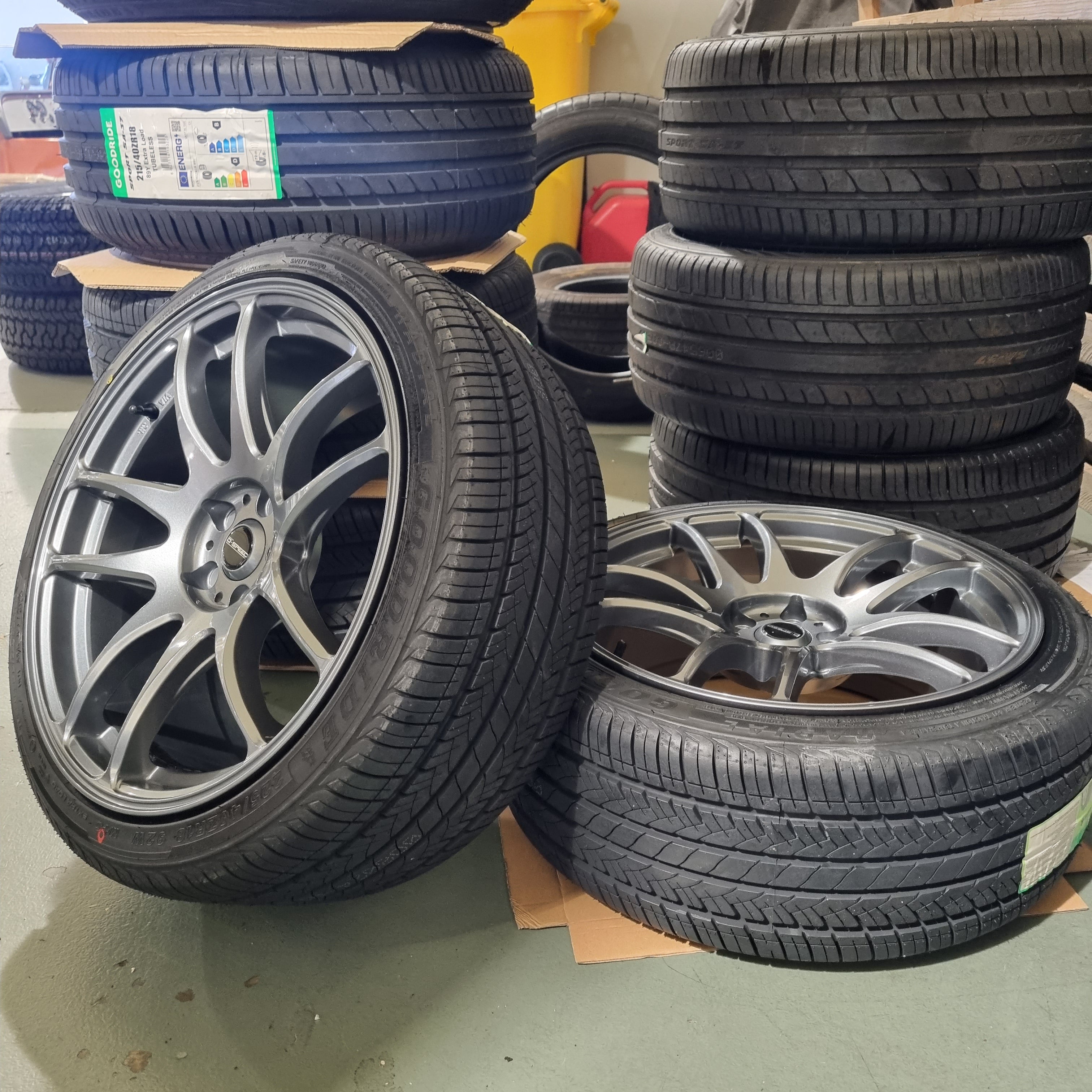 D-Speed DS-02 18x8.5 Front & 18x9.5 rear 5x120 Wheel & Tyre Packages ...