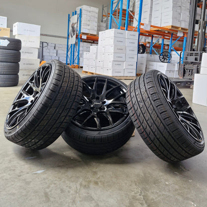 D-Speed DS-05 19X9.5 & 10.5 +22 5x114.3 tyre package