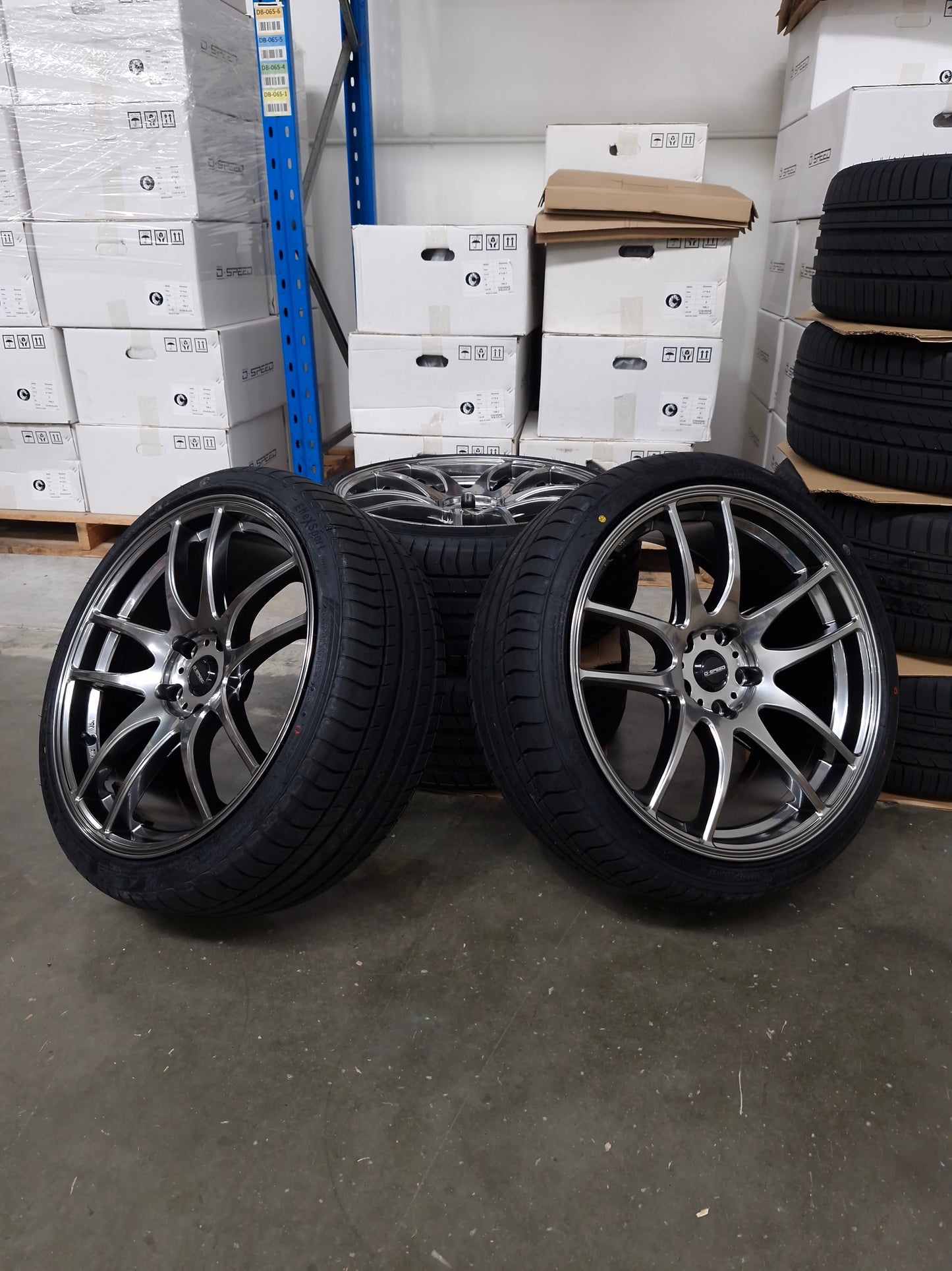 D-Speed DS-02 19x8.5 5x120 Wheel & Tyre Packages