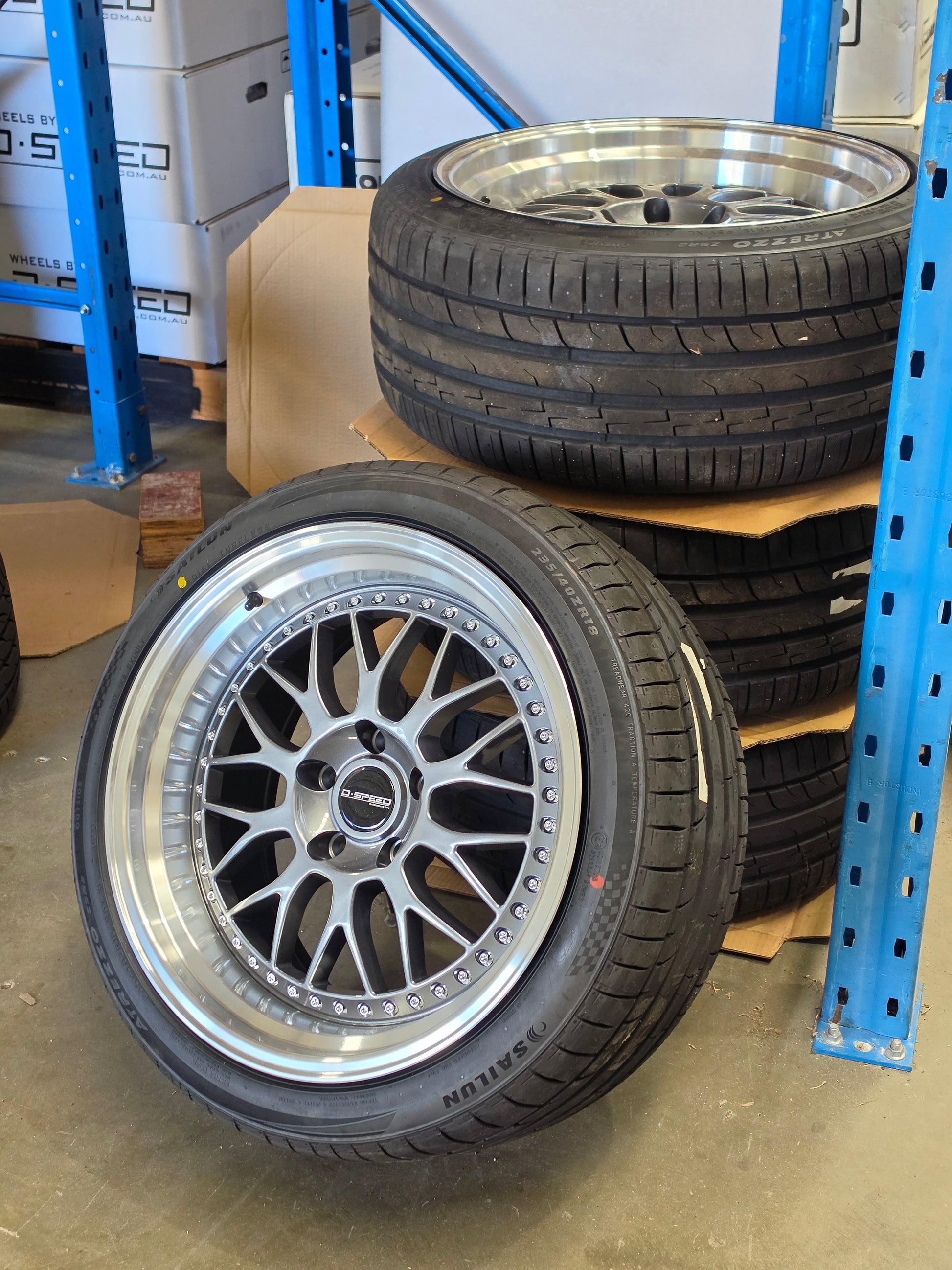 DS-06 18x9.5 +22 5x114.3 Gunmetal Tyre Package (CLEARANCE ITEM)