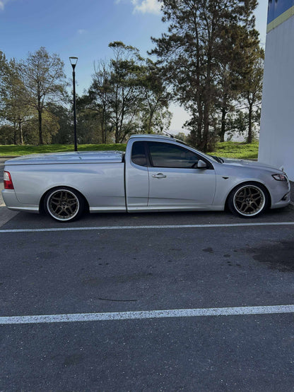 D-Speed  DS-09 19X9.5 +22 & 19x10.5 +22 5x114.3 Wheel and tyre package