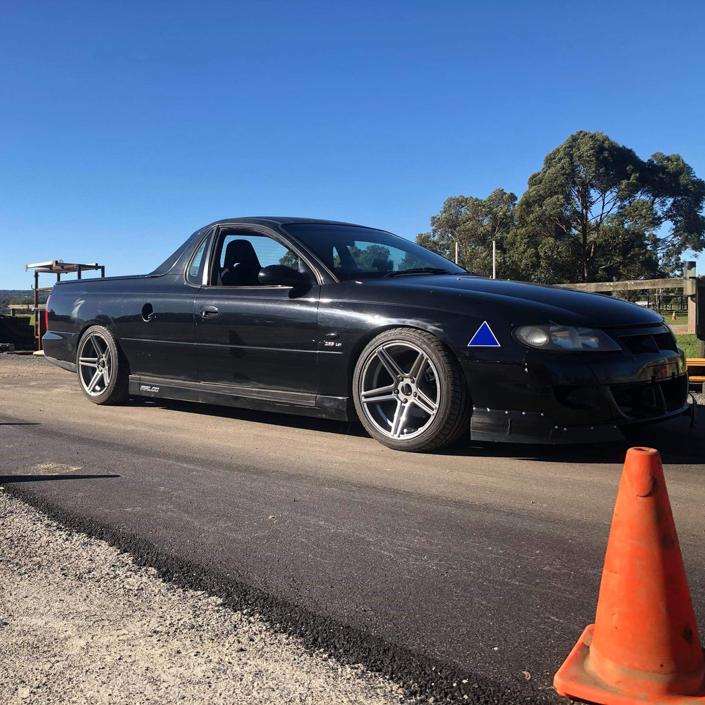 D-Speed DS-03 18X9 5X120 wheels