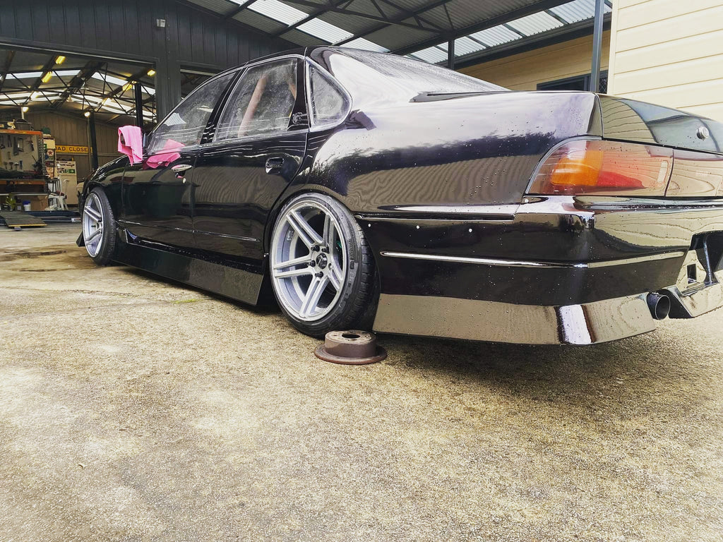 D-Speed DS-03 18X9 5x114.3 Wheel and Tyre package
