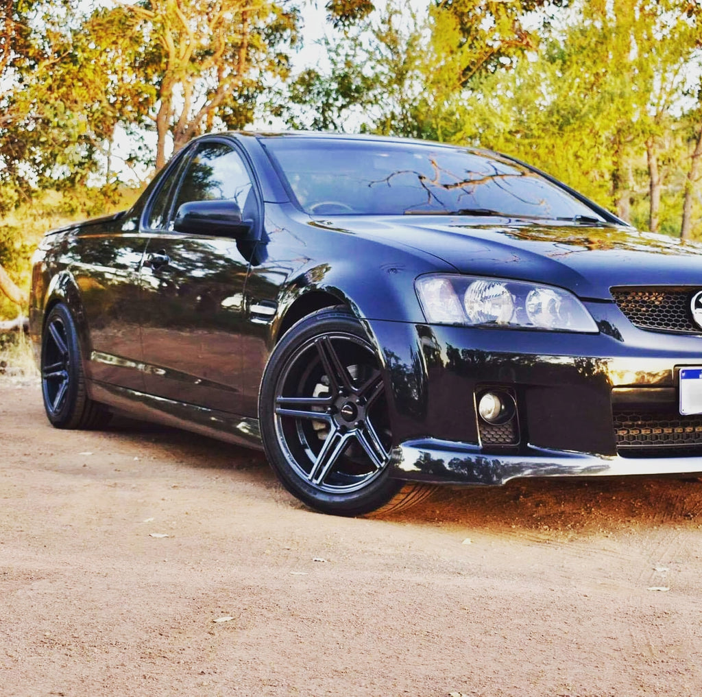 D-Speed DS-03 18X9 5X120 wheels