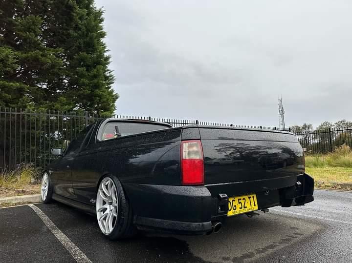 Holden VZ Commodore Ute - D-Speed DS-02 19x9.5 +25 – Dspeed Performance ...