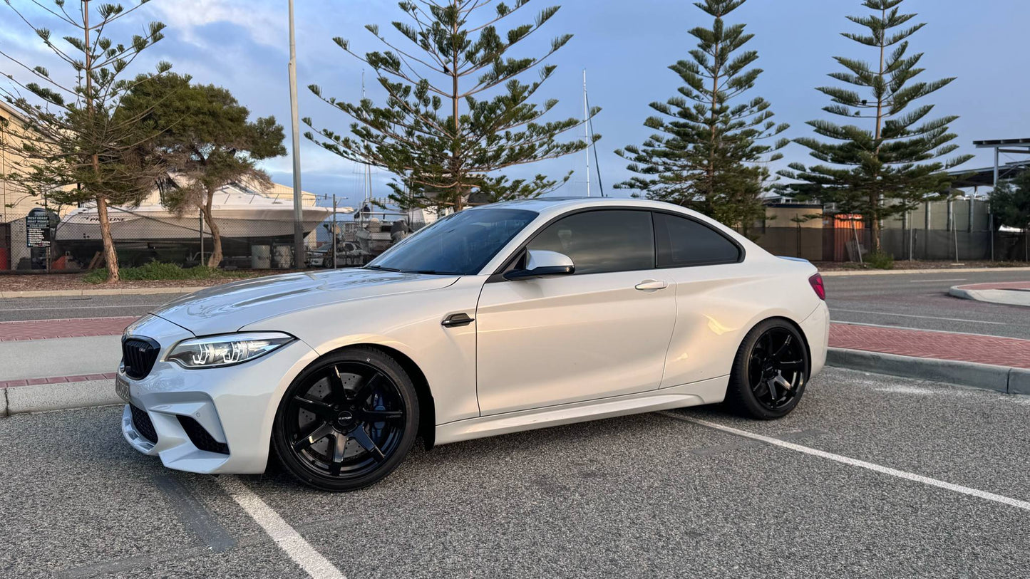 D-Speed  DS-07 18x9.5 +30 5x120
