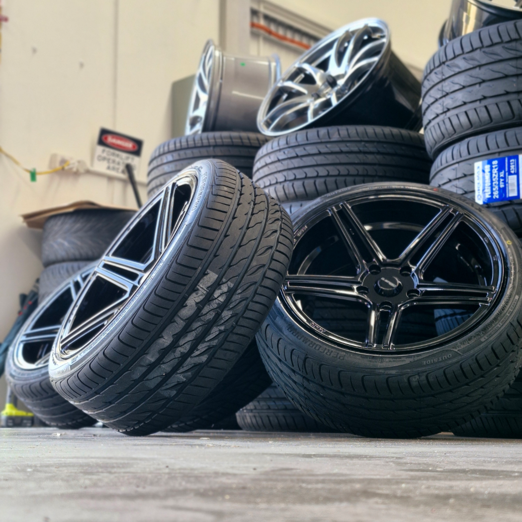 D-Speed DS-03 18X9 5x120 Wheel and Tyre package – Dspeed Performance Wheels
