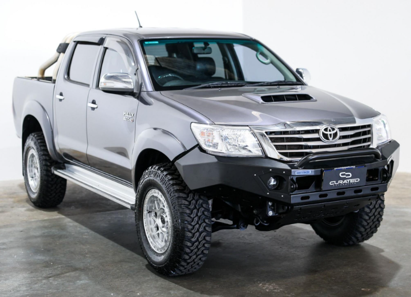 Toyota hilux N70 with flares and DSpeed MH-1 machined silver with 275/7017 MT tyres 4x4 wheels rims offroad off road 17x8.5 17x9 0 offset +12 mud tyres