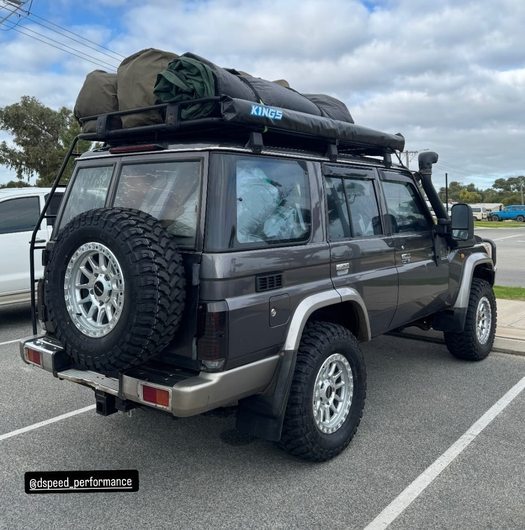 D-Speed XT-1 4x4 17x9  Machined Silver
