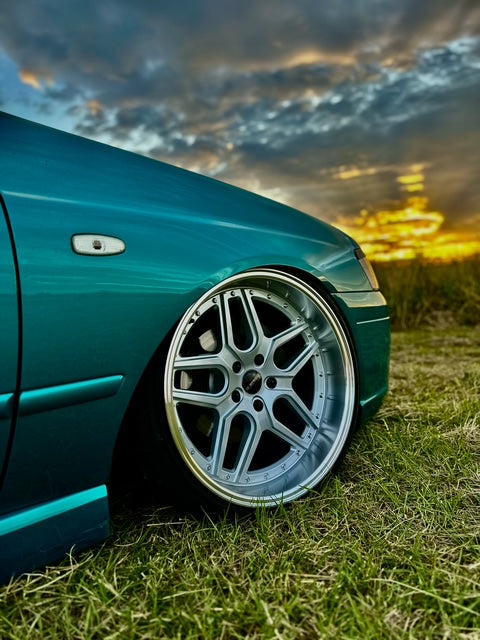 Ford BA Falcon - D-Speed DS-09 19x10.5