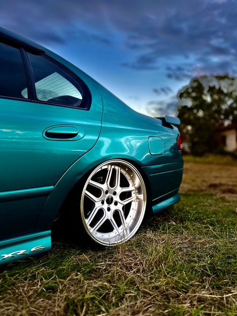 Ford BA Falcon - D-Speed DS-09 19x10.5