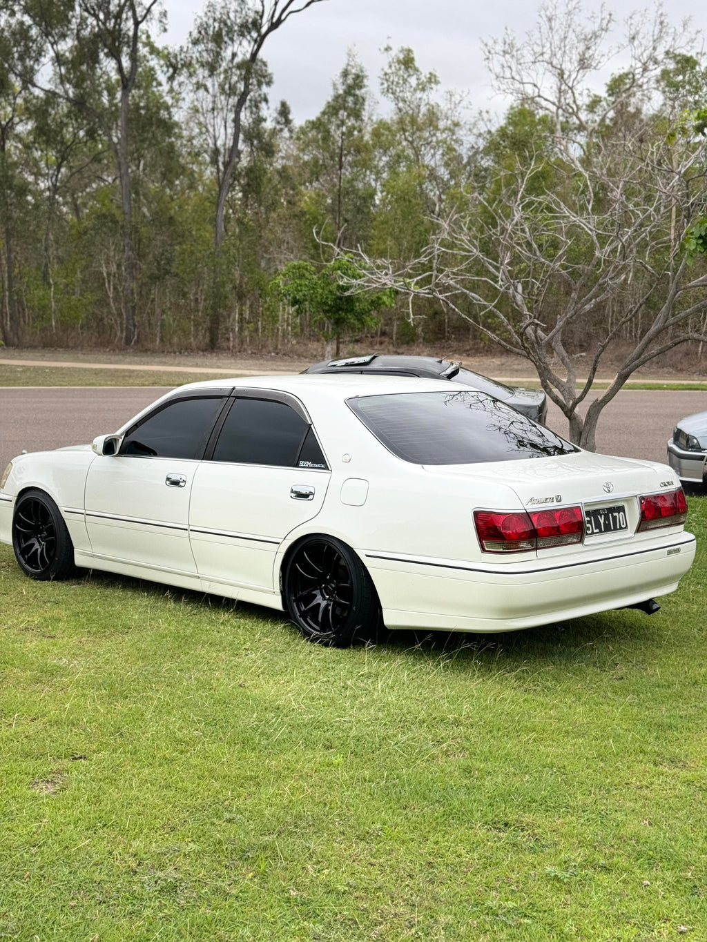 Toyota Crown - D-Speed DS-02 18x9.5 +22 - Braedey Stewart