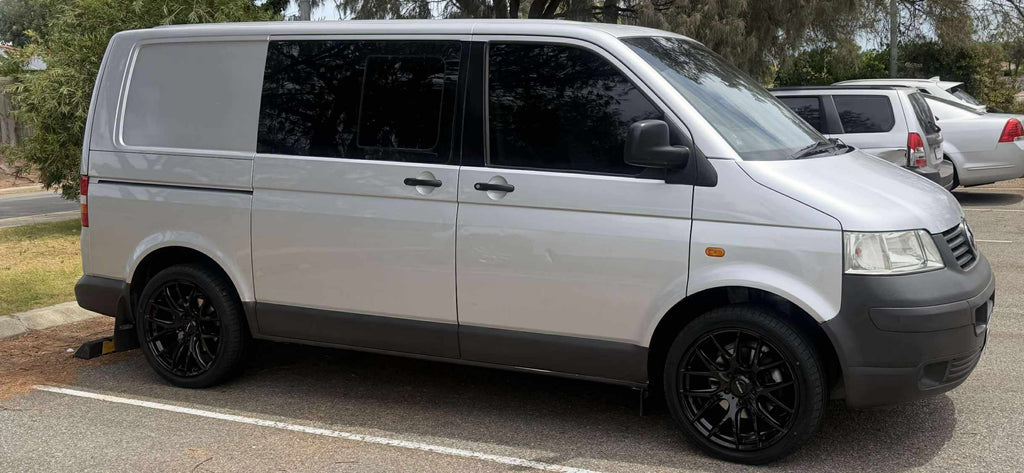 VW Transporter - D-Speed DS-05 19x8.5 +30