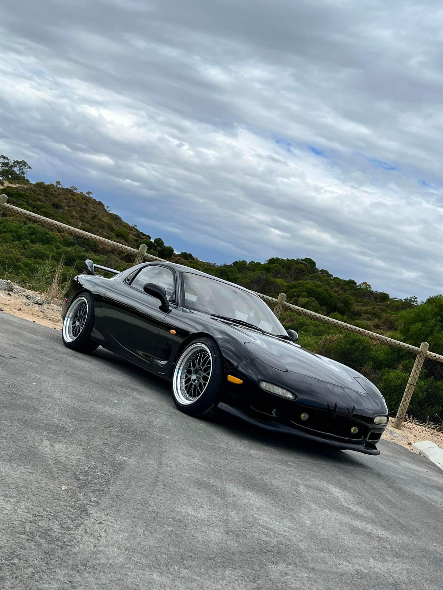 Mazda FD RX7 - D-Speed DS-06 18x9.5 +20