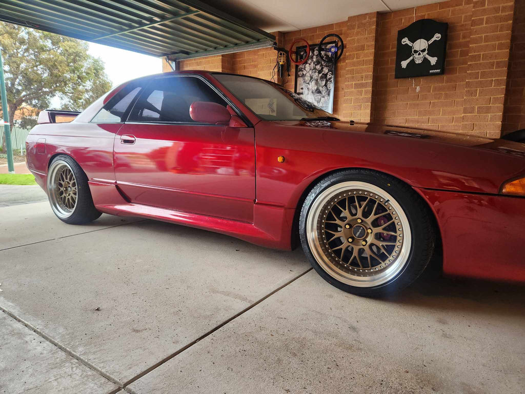 Nissan R32 Skyline - D-Speed DS-06 18x9.5 +20