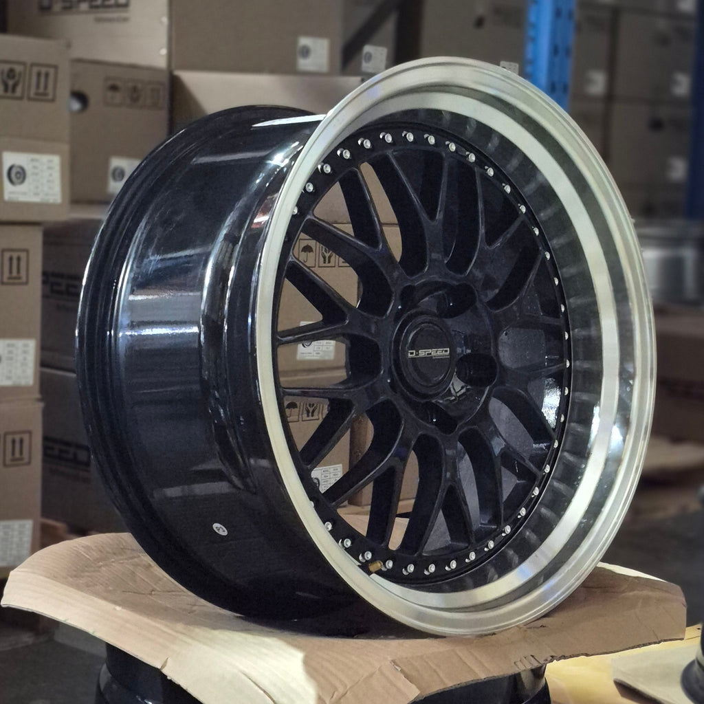 DS-06 19x9.5 +30 5x120 Gloss Black(CLEARANCE ITEM)