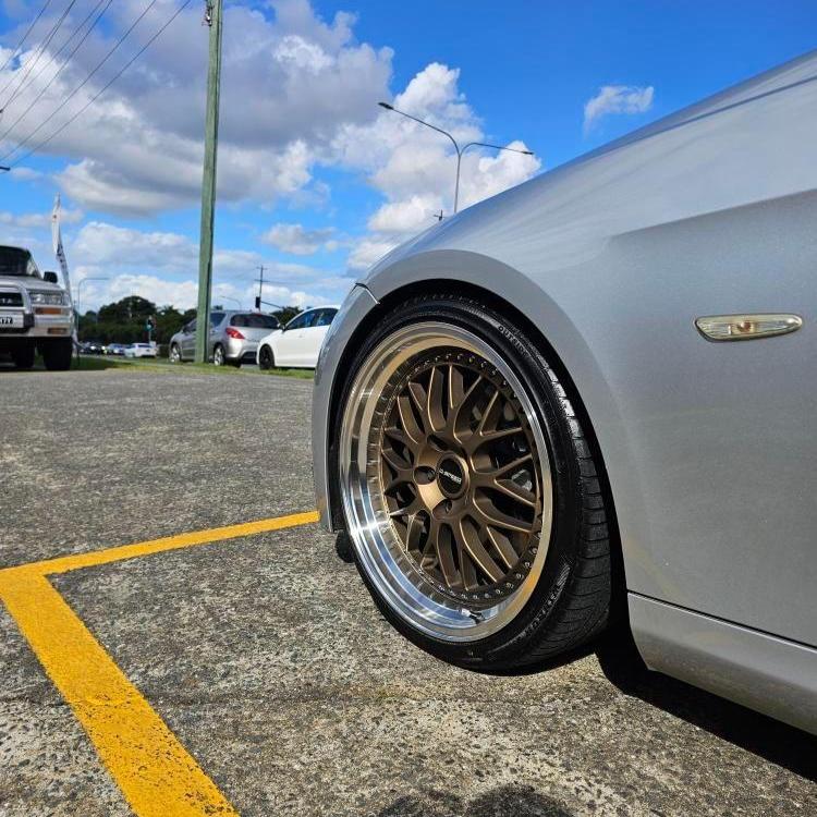 BMW E90- D-Speed DS-06 19x8.5 & 19x9.5 +30