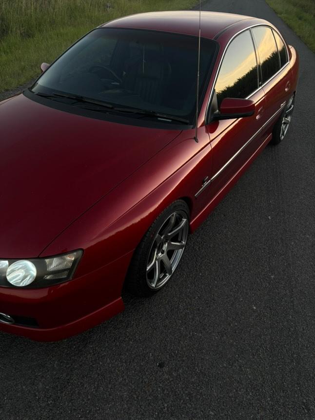 Holden Commodore VX- D-Speed DS-07 18x9.5 +30