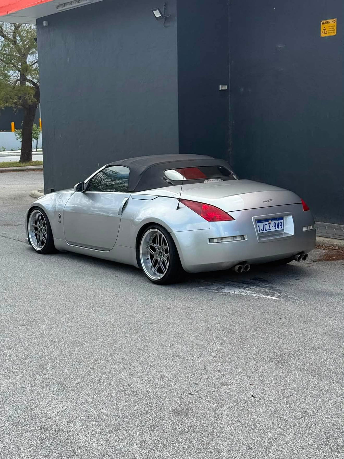 Nissan 350Z - D-Speed DS-09 19x9.5 & 19x10.5