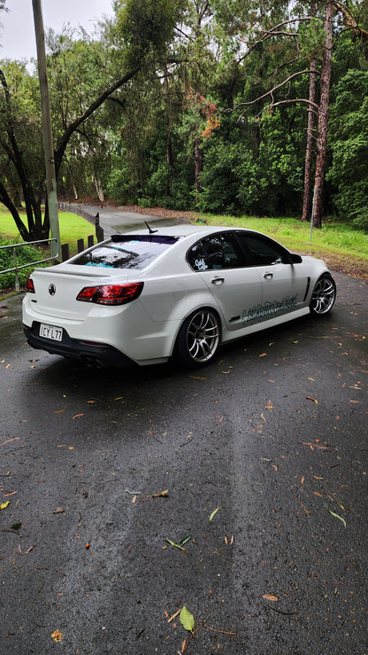 Holden VF Commodore Redline - D-Speed DS-02 19x9.5 +25