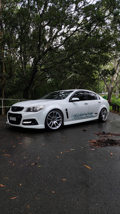 Holden VF Commodore Redline - D-Speed DS-02 19x9.5 +25