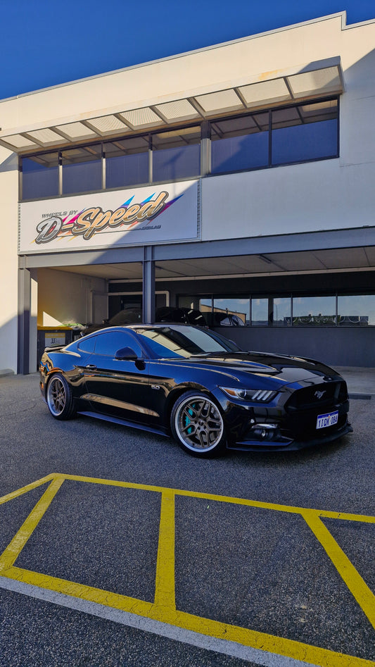 Ford Mustang GT- D-Speed DS-09 19x9.5 +22