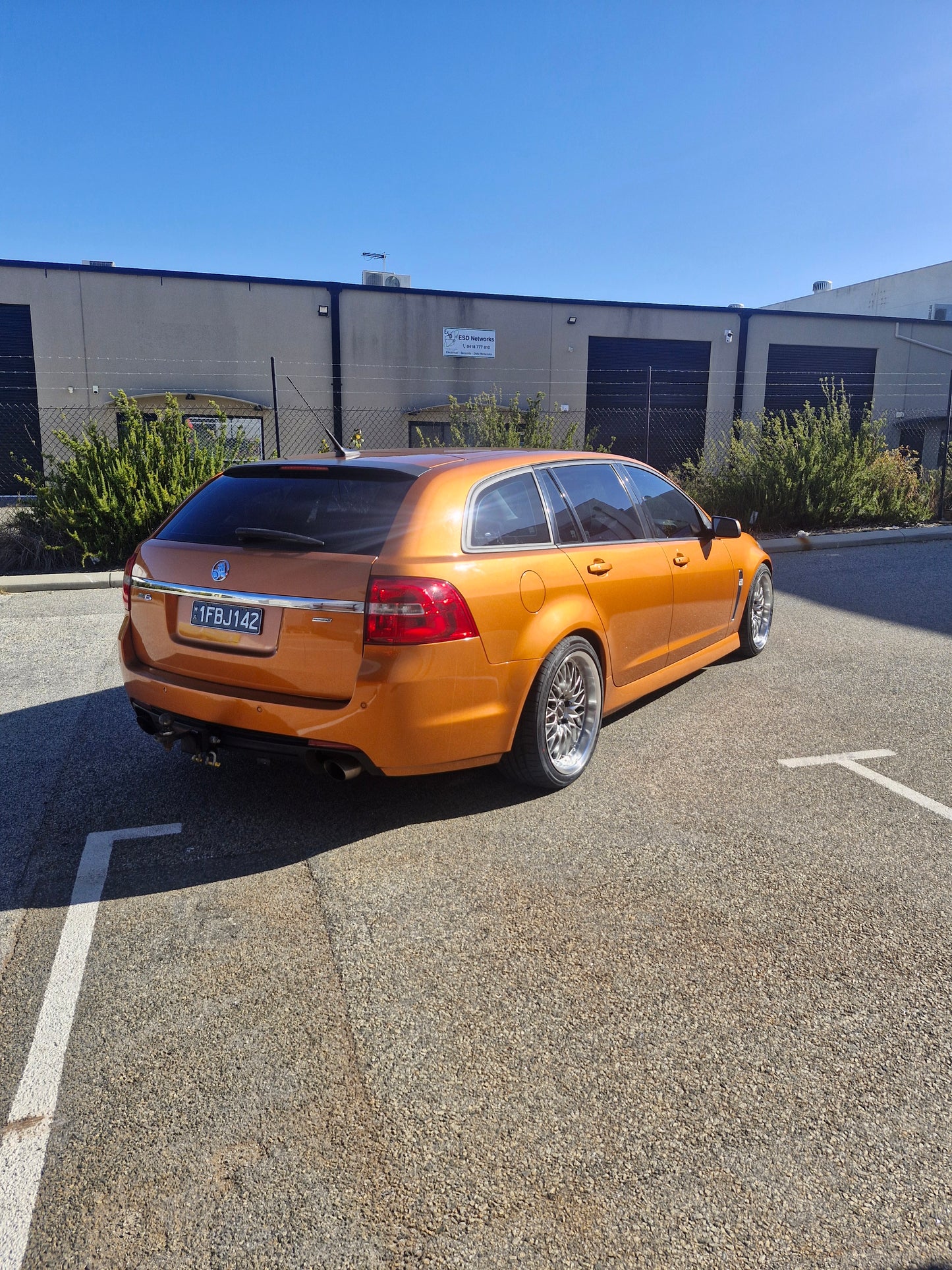 Holden Commodore VF - D-Speed DS-08-FF 19x9.5 +35