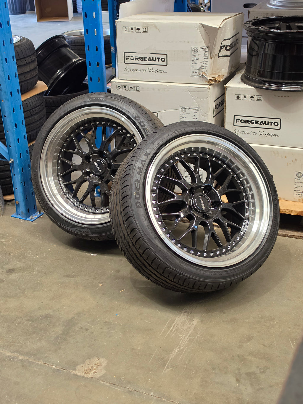 DS-06 19x9.5 +30 5x120 Gloss Black PAIR of wheels with Tyres (CLEARANCE ITEM)