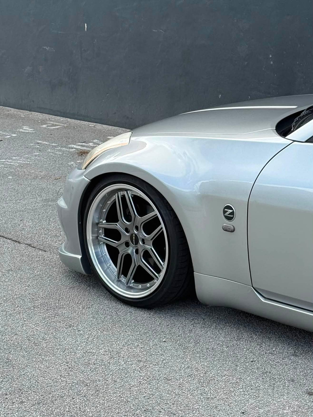 Nissan 350Z - D-Speed DS-09 19x9.5 & 19x10.5