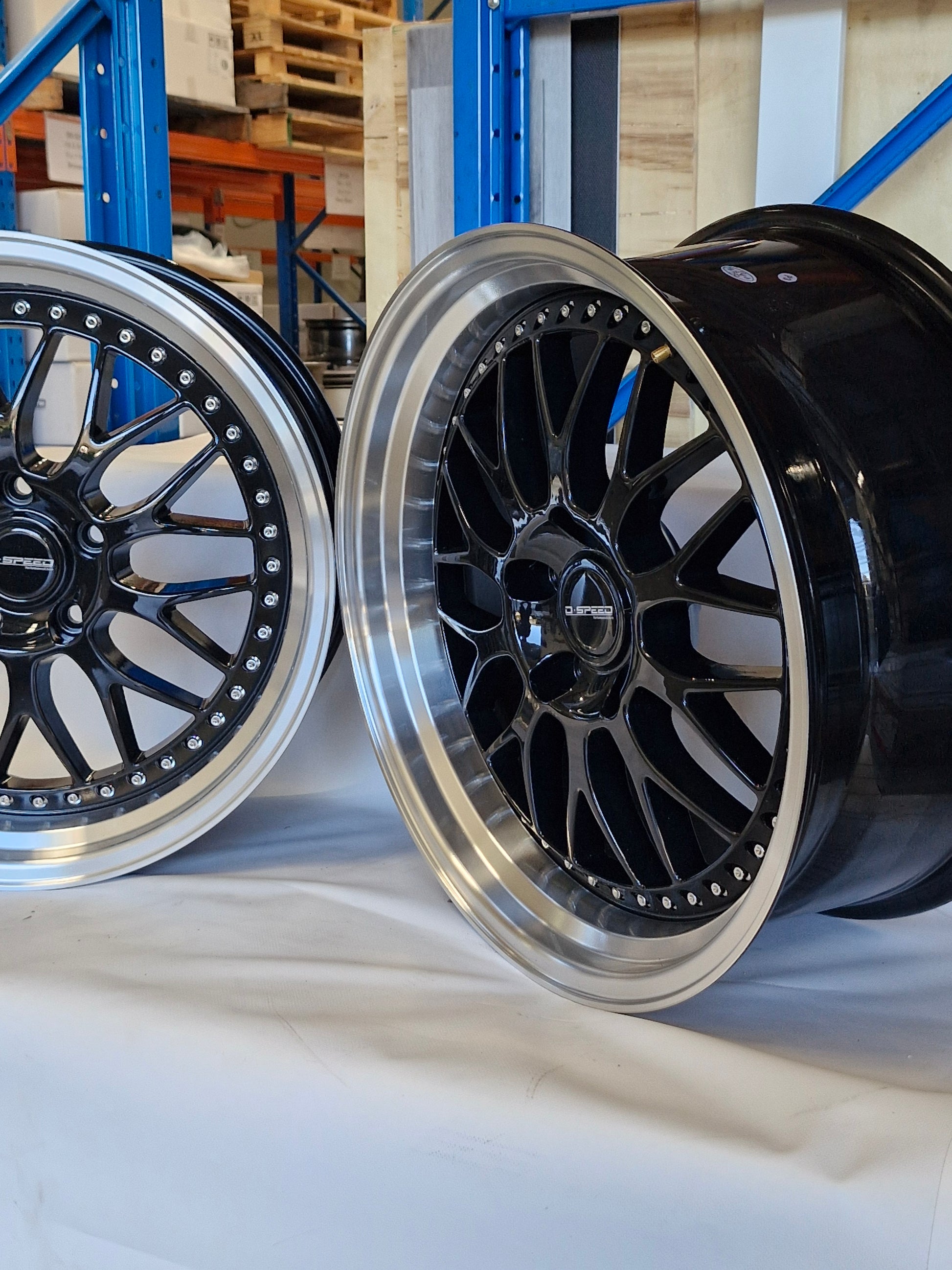 DS-06 19x8.5 +30 5x120 Gloss Black(CLEARANCE ITEM)