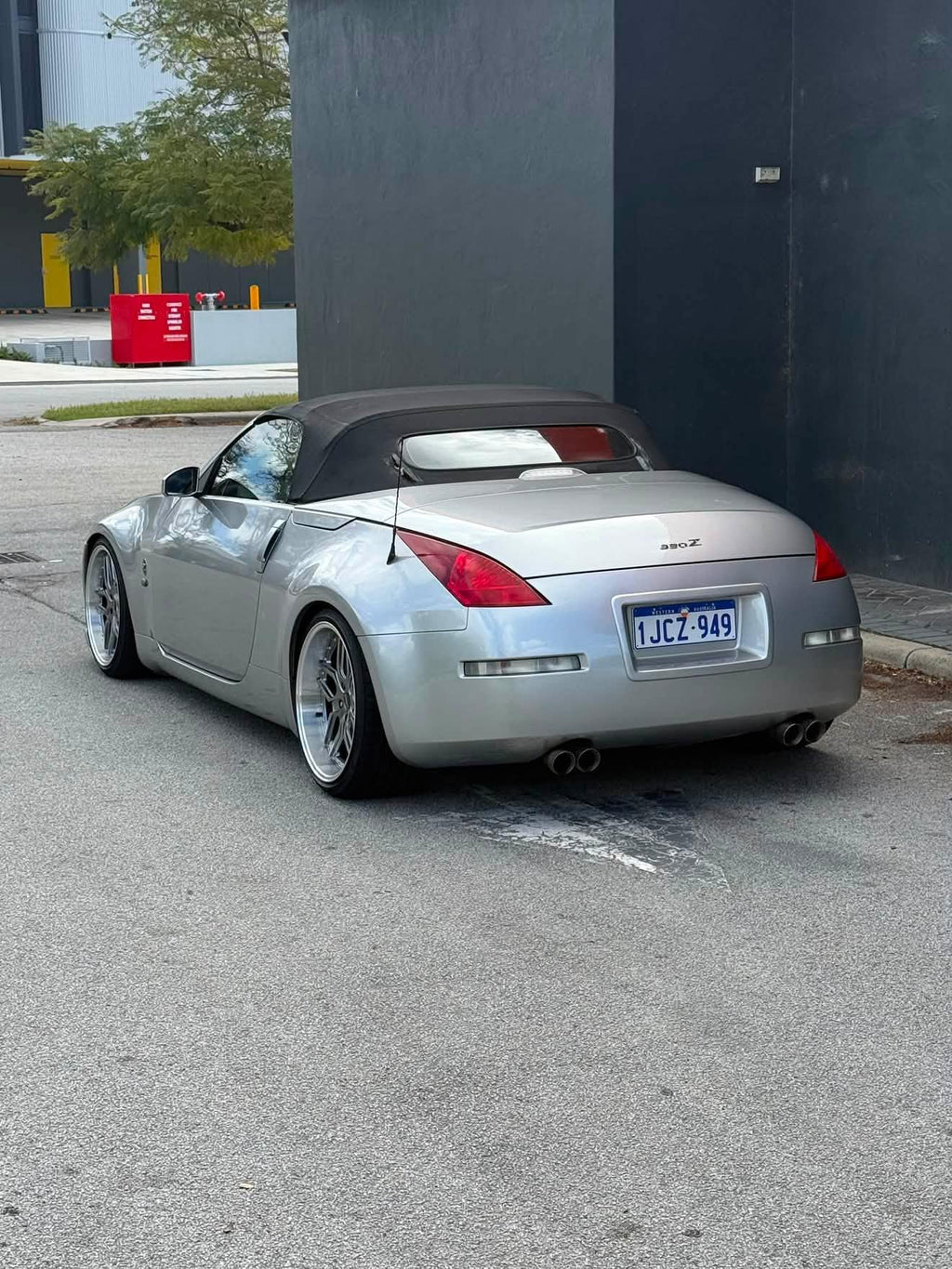 Nissan 350Z - D-Speed DS-09 19x9.5 & 19x10.5