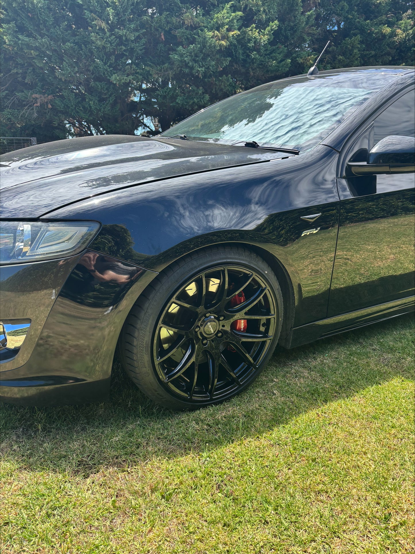 Ford Falcon FG UTE - D-Speed DS-05 19x9.5 +25 Front and 19x10.5 +22 Rear