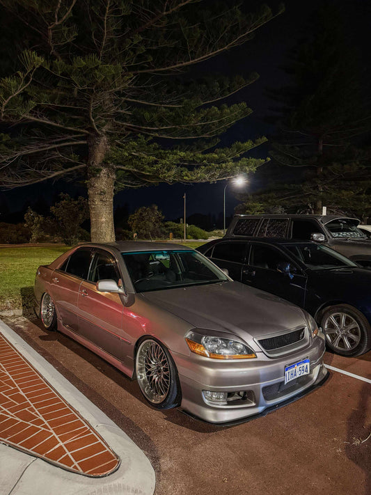 Toyota Crown - D-Speed DS-08-FF 19x9.5 +22