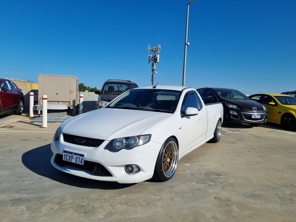 D-Speed  DS-06 19X8.5 +25 & 19x10.5 +22 5x114.3 Staggered Wheel and Tyre packages