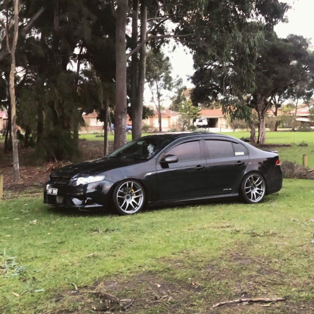 D-Speed DS-02 19X9.5 & 10.5 STAGGERED 5X114.3 Wheel and tyre packages