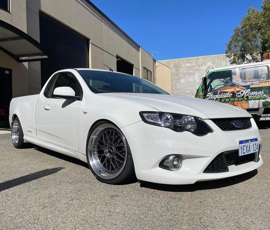 D-Speed  DS-06 19X8.5 +25 & 19x10.5 +22 5x114.3 Staggered Wheel and Tyre packages
