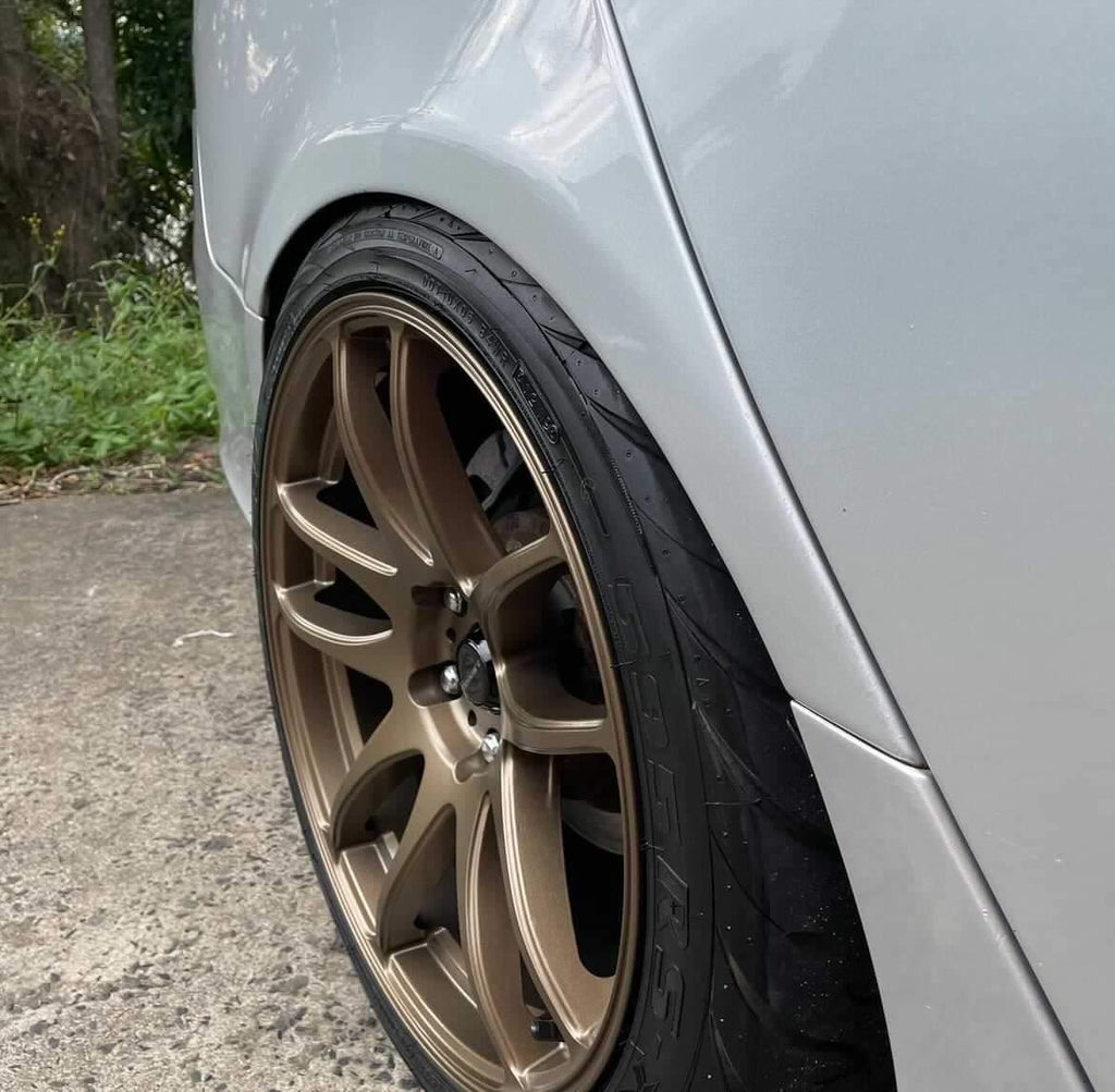 D-Speed DS-02 19x9.5 5x114.3 Wheel & Tyre Packages