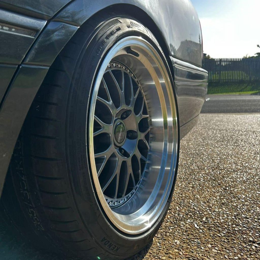 D-Speed  DS-06 18X9.5  5x114.3 Wheel and tyre package