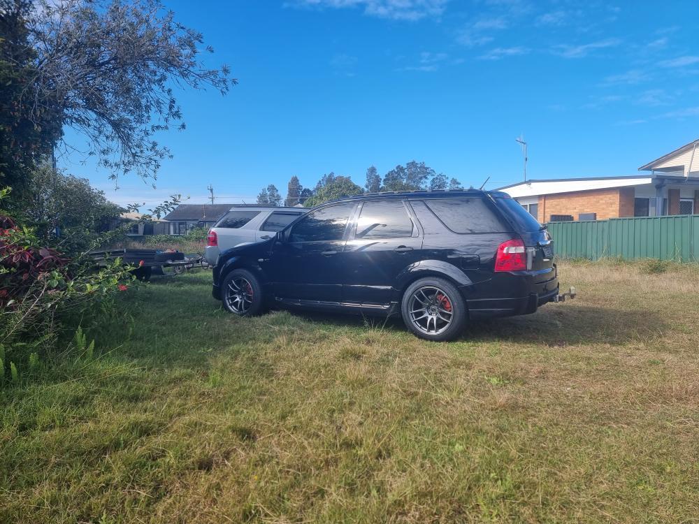 D-Speed DS-02 19X9.5 & 10.5 STAGGERED 5X114.3 Wheel and tyre packages