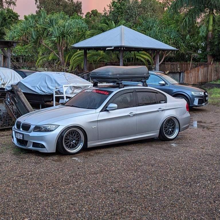 D-Speed  DS-06 18x9.5 +30 5x120